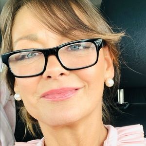 Meet your Posher, Sofia